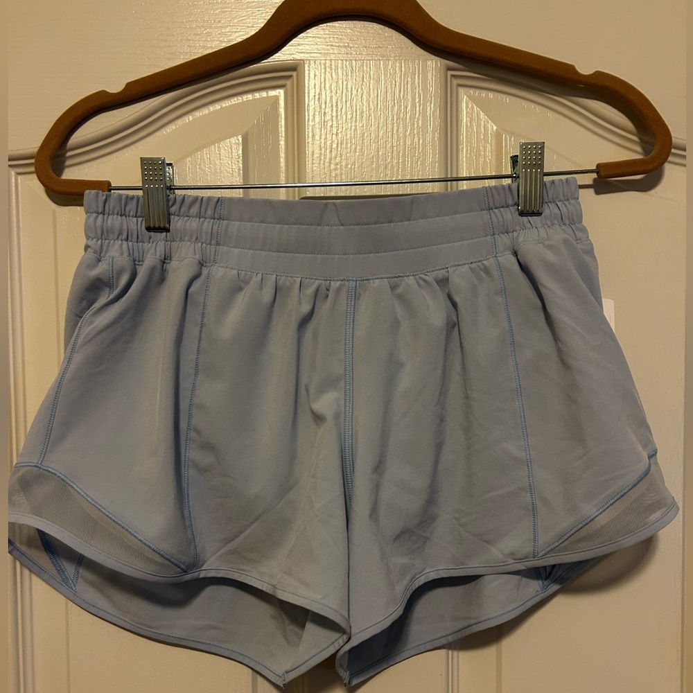 Brand New Lululemon Hotty Hot LR Short
4" *Lined